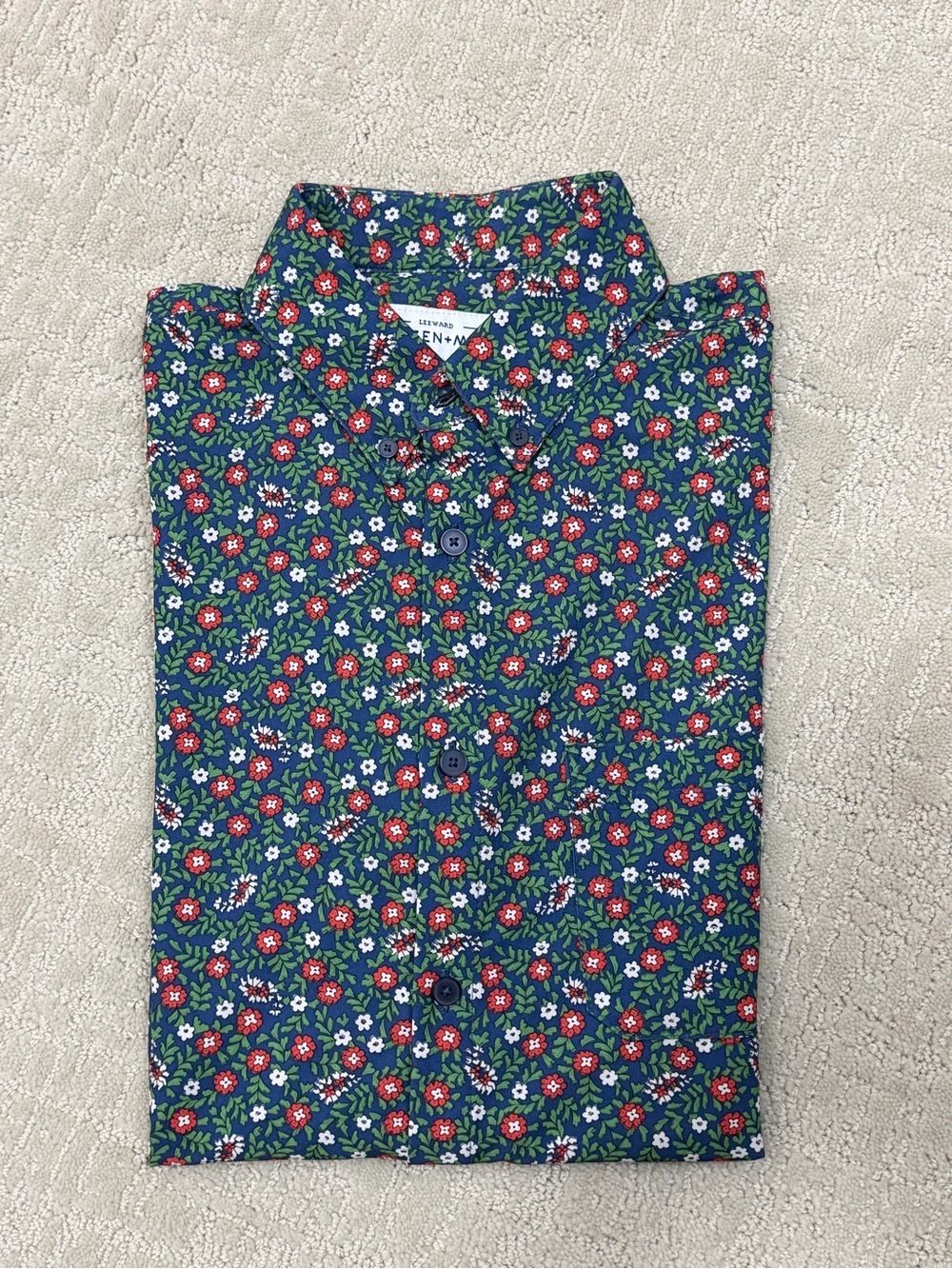 Mizzen+Main Men's Leeward Short Sleeve Green Floral Button-Up Shirt